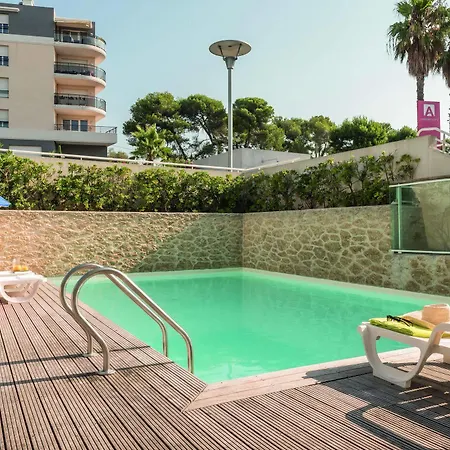 Appart'city Classic Apartahotel Antibes