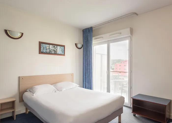 Apart-hotel Appart'city Antibes