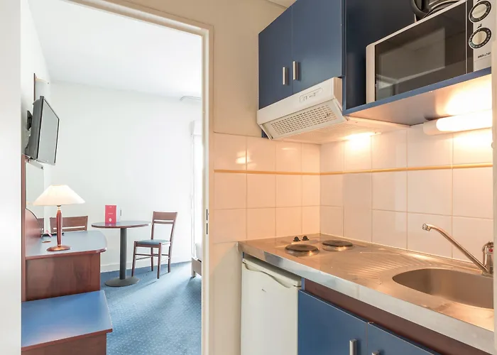 Apart-hotel Appart'city Antibes