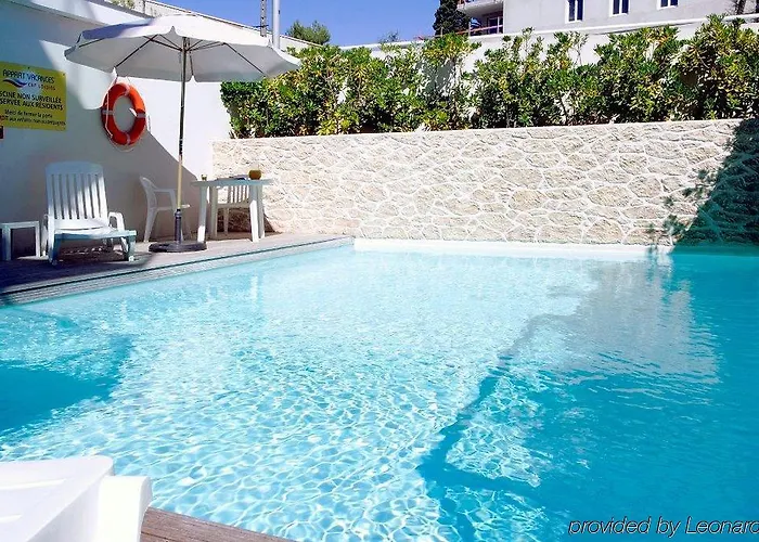 Apart-hotel Appart'city Antibes