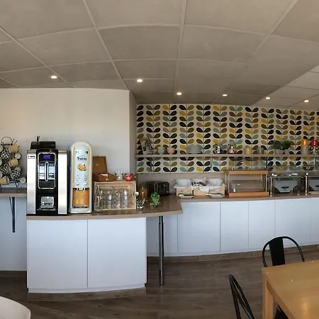 Appart'city شقة فندقية أنتيب