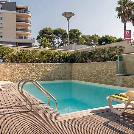 Aparthotel Appart'city 3*