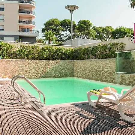 Apartmanhotel Appart'city 3*